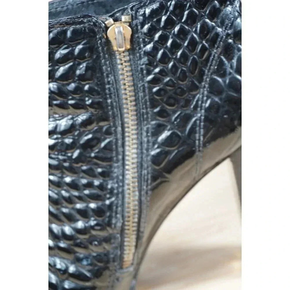 Women’s Tory Burch Leigh Croc Embossed Ankle Boots Size 7M Patent Leather *AS IS - Picture 8 of 11